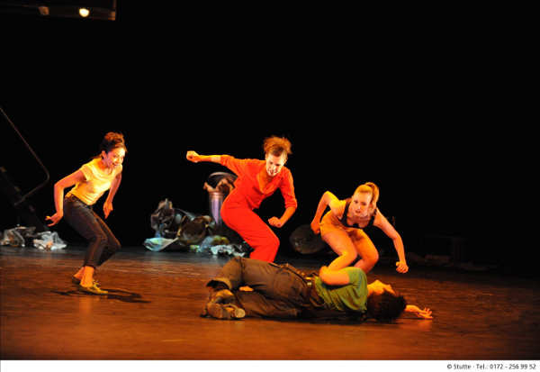 „Lonely Town, Lonely Street“