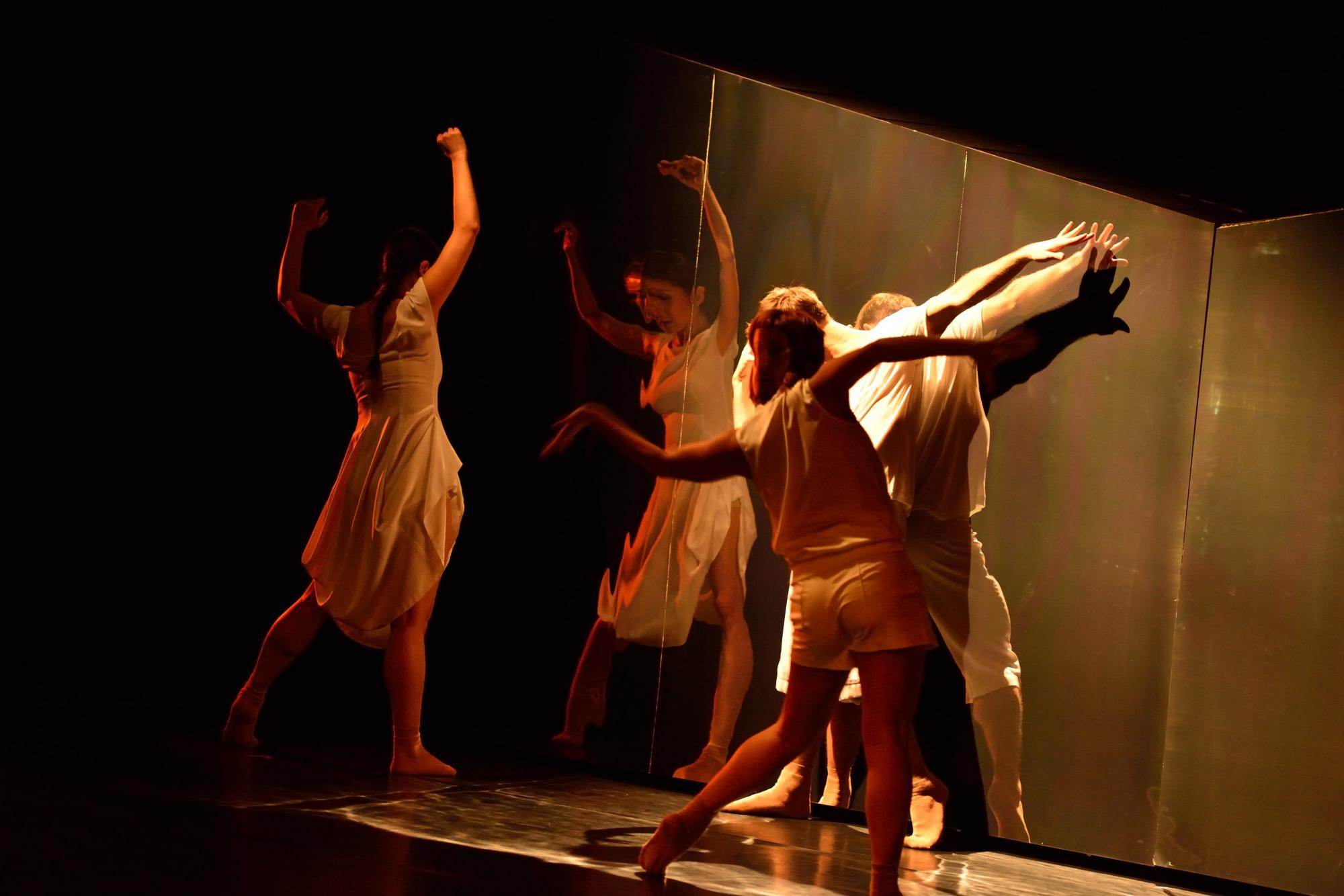 „Spiegelwände“ von Stéphen Délattre