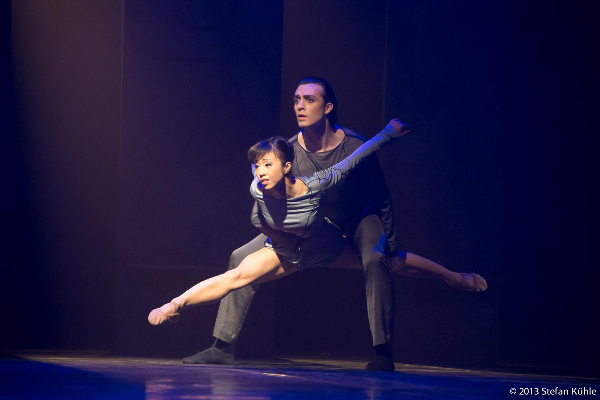 „Touch“ von Young Soon Hue. Tanz: Yoko Furiata und Leszek Januszewski