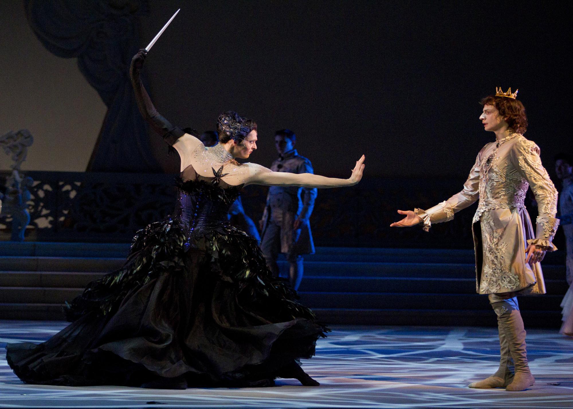 „Dornröschen“ von Nacho Duato. Tanz: Rishat Yulbarisov, Marat Shemiunov