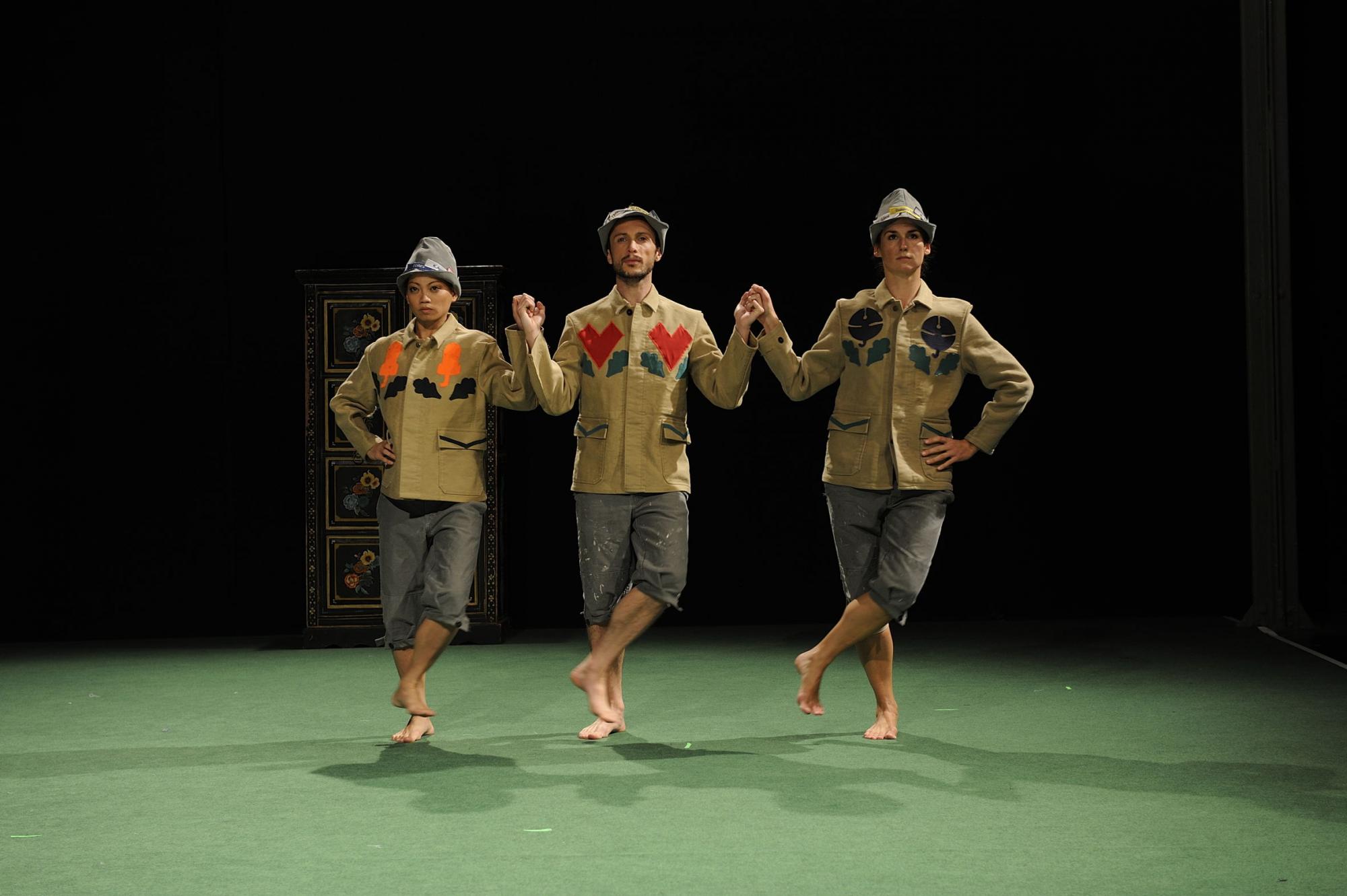 „Trachtenbummler“ von Jochen Roller