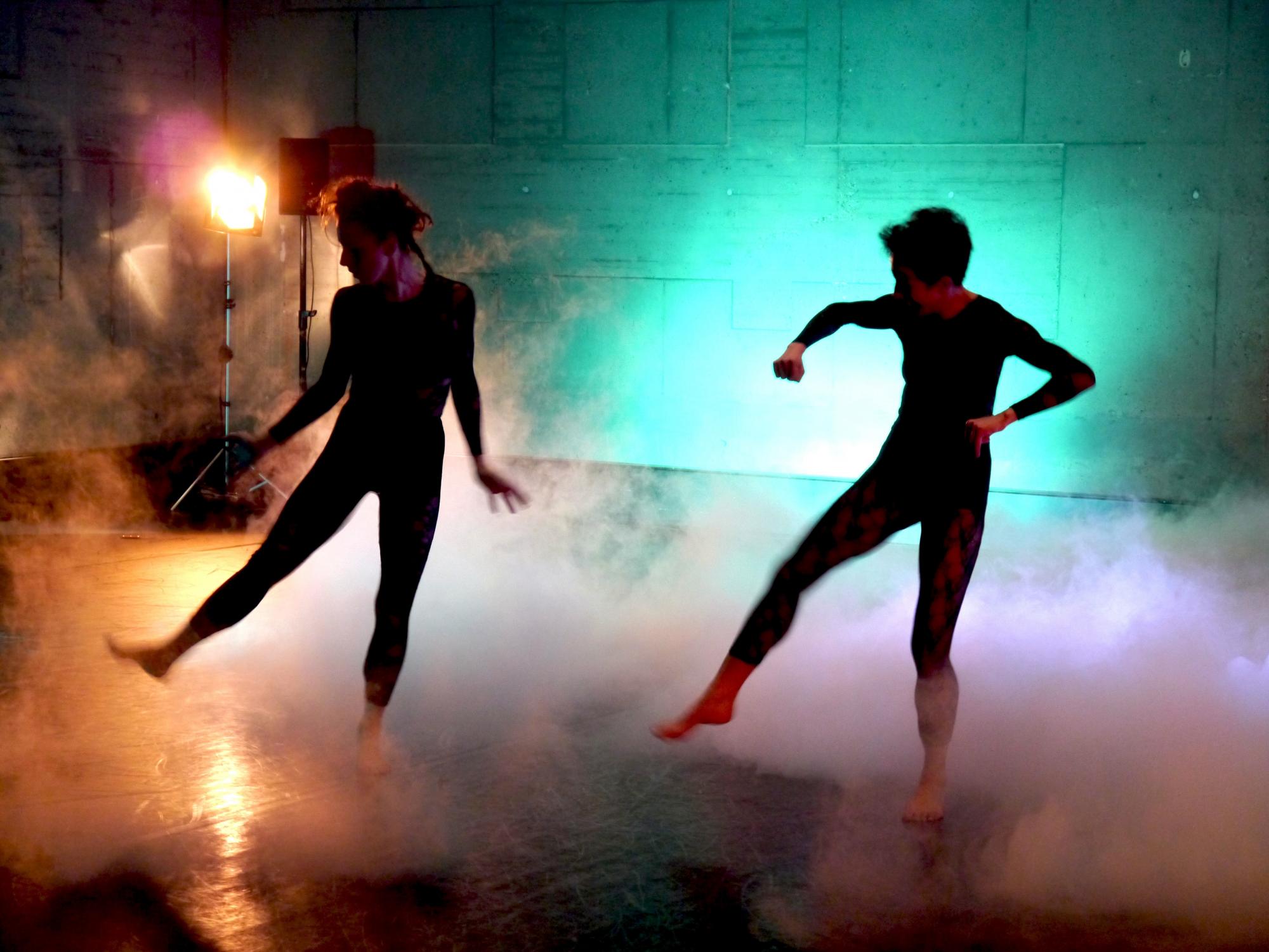 „Cold Blood“ von Julia Cima