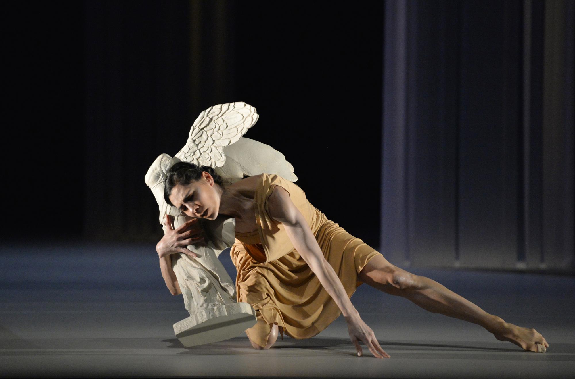 „Tracing Isadora“ von Dominique Dumas 