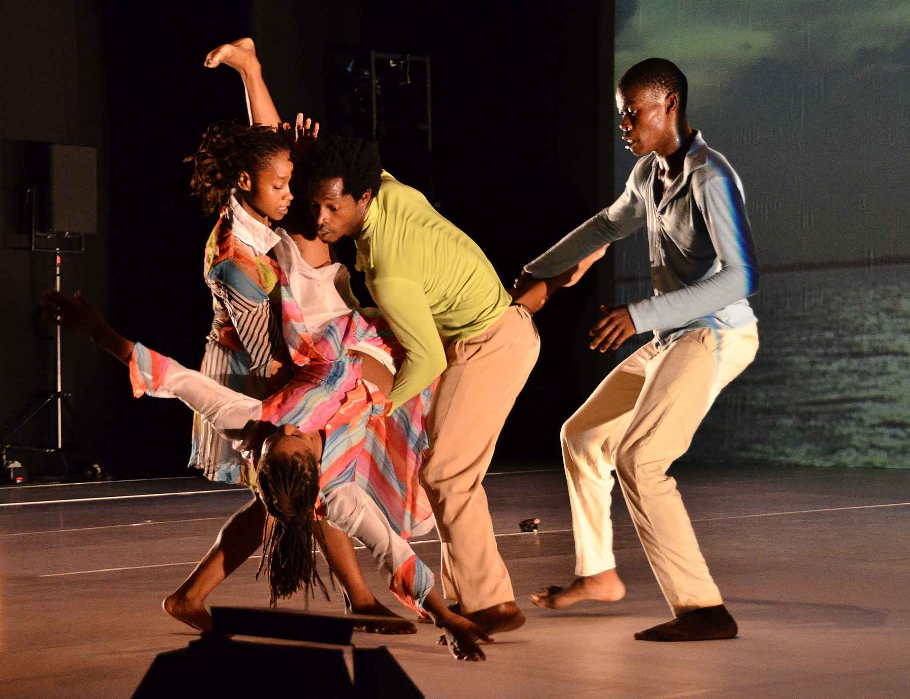 „Point of Intersection“ von Panaibra Gabriel Canda