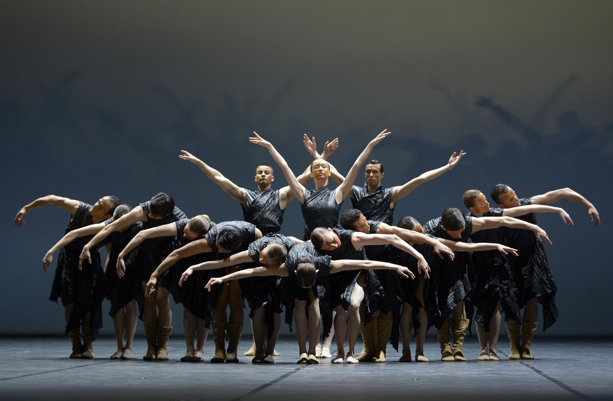 „Krieg und Frieden“ von Xin Peng Wang