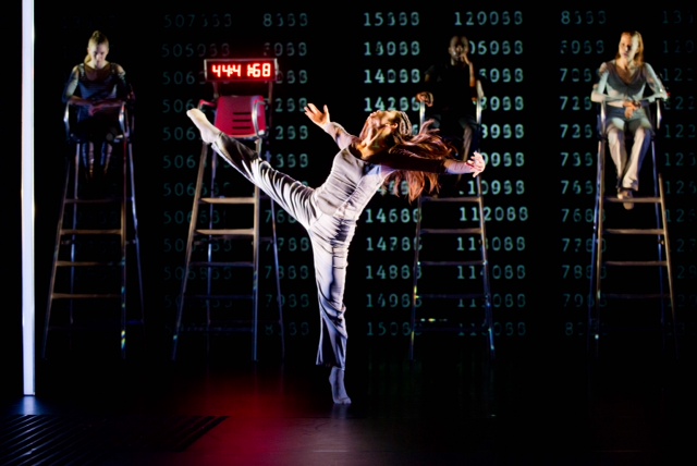 „Im Satz des Pythagoras“ von Tarek Assam