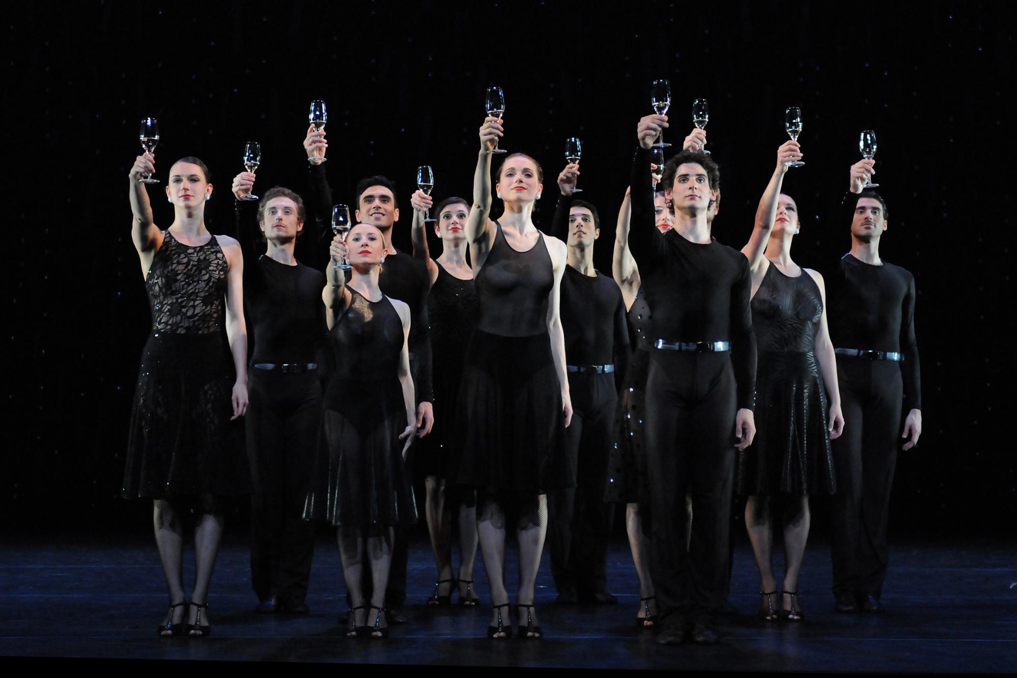 Hans van Manens „Black Cake“