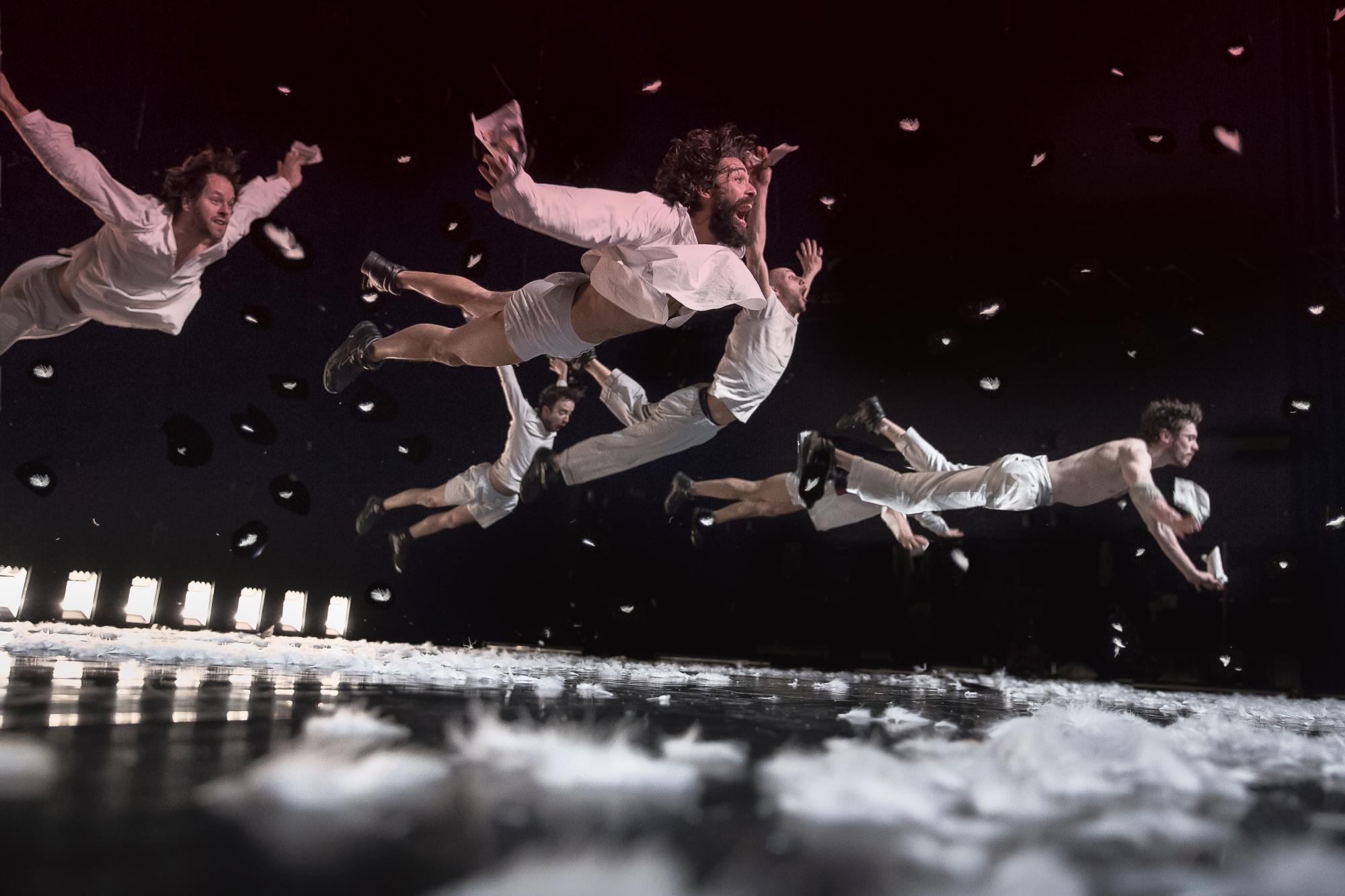 „In spite of wishing and wanting“ von Wim Vandekeybus