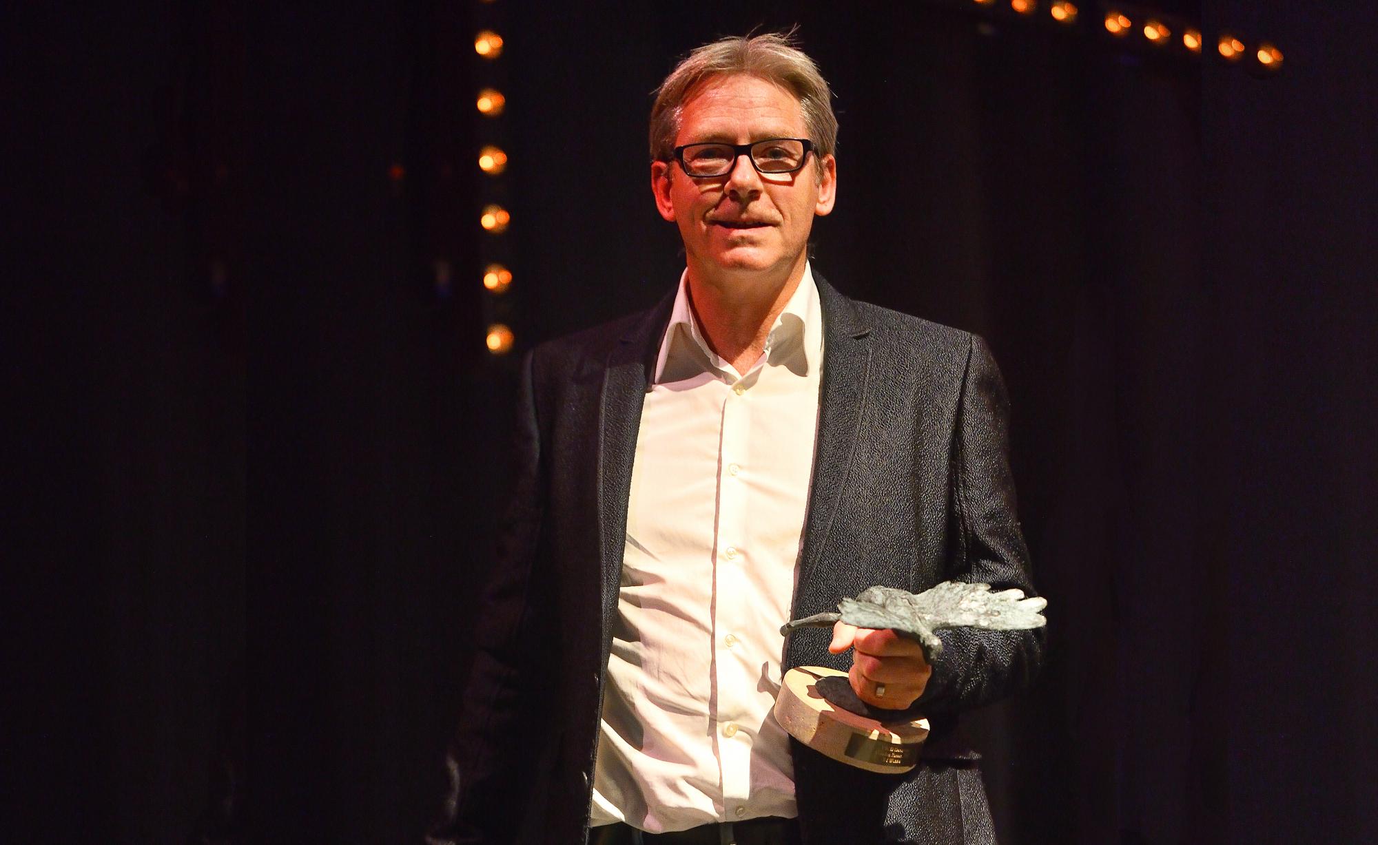 Ed Wubbe mit dem Golden Swan Award
