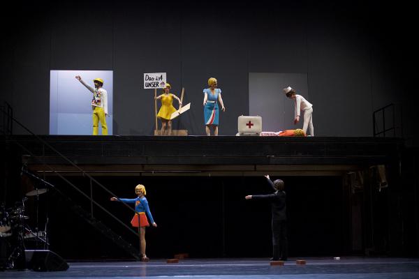 „Der Palast“ von Constanza Macras und DorkyPark