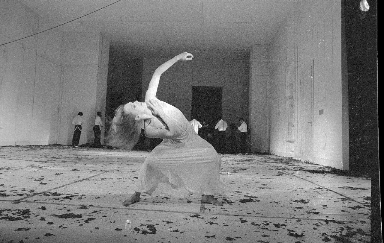 Marlis Alt als Judith in „Blaubart“. Pina Bausch
