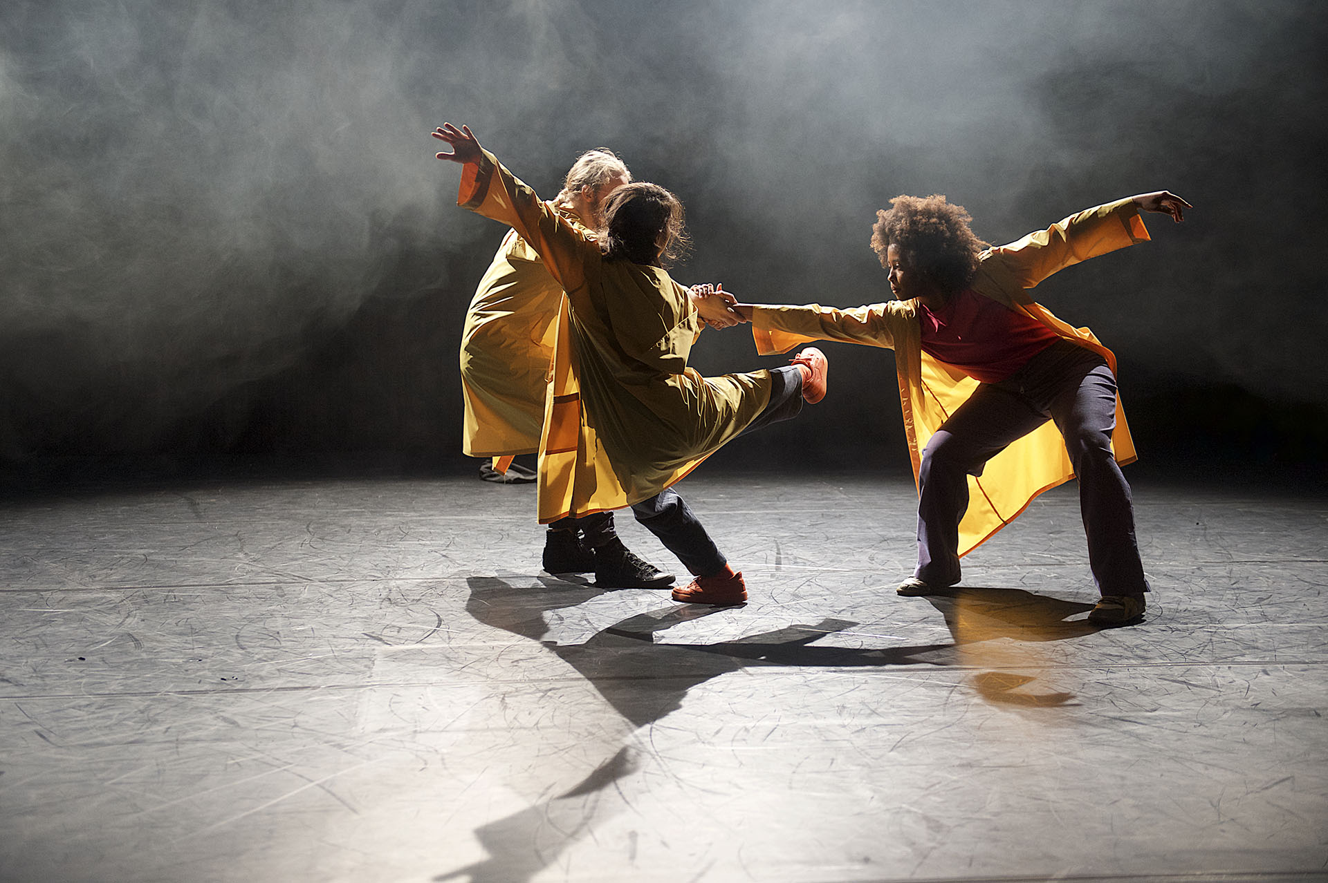 &quot;In der Dunkelwelt&quot; von Joachim Schlömer; Sami Similä, Maartje Pasman &amp; Yusimi Moya Rodriguez (v.l.n.r.)