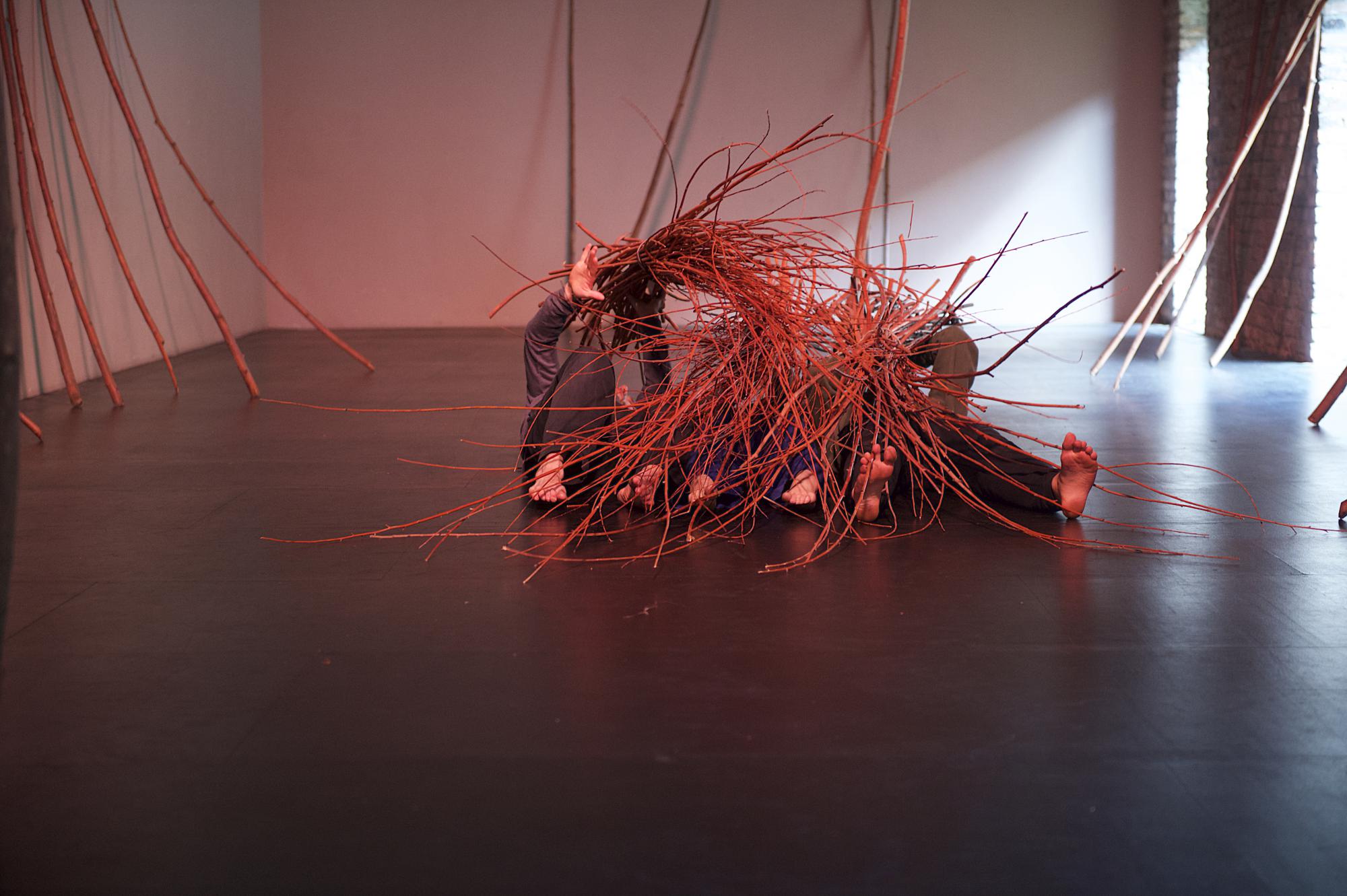 &quot;Harvest&quot; von Isabelle Schad; Jan Lorys, Aya Toraiwa &amp; Manuel Lindner