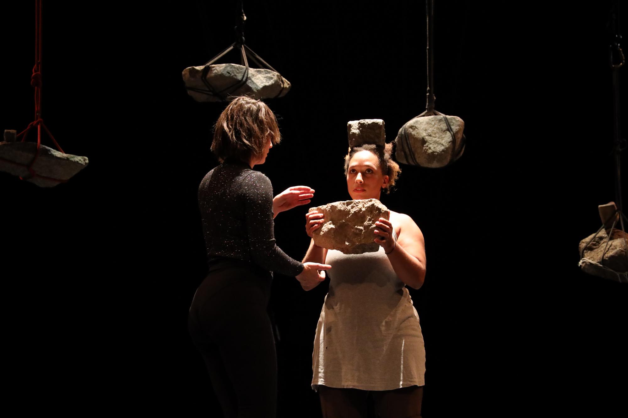 &quot;Schwingende Steine und Körper&quot;