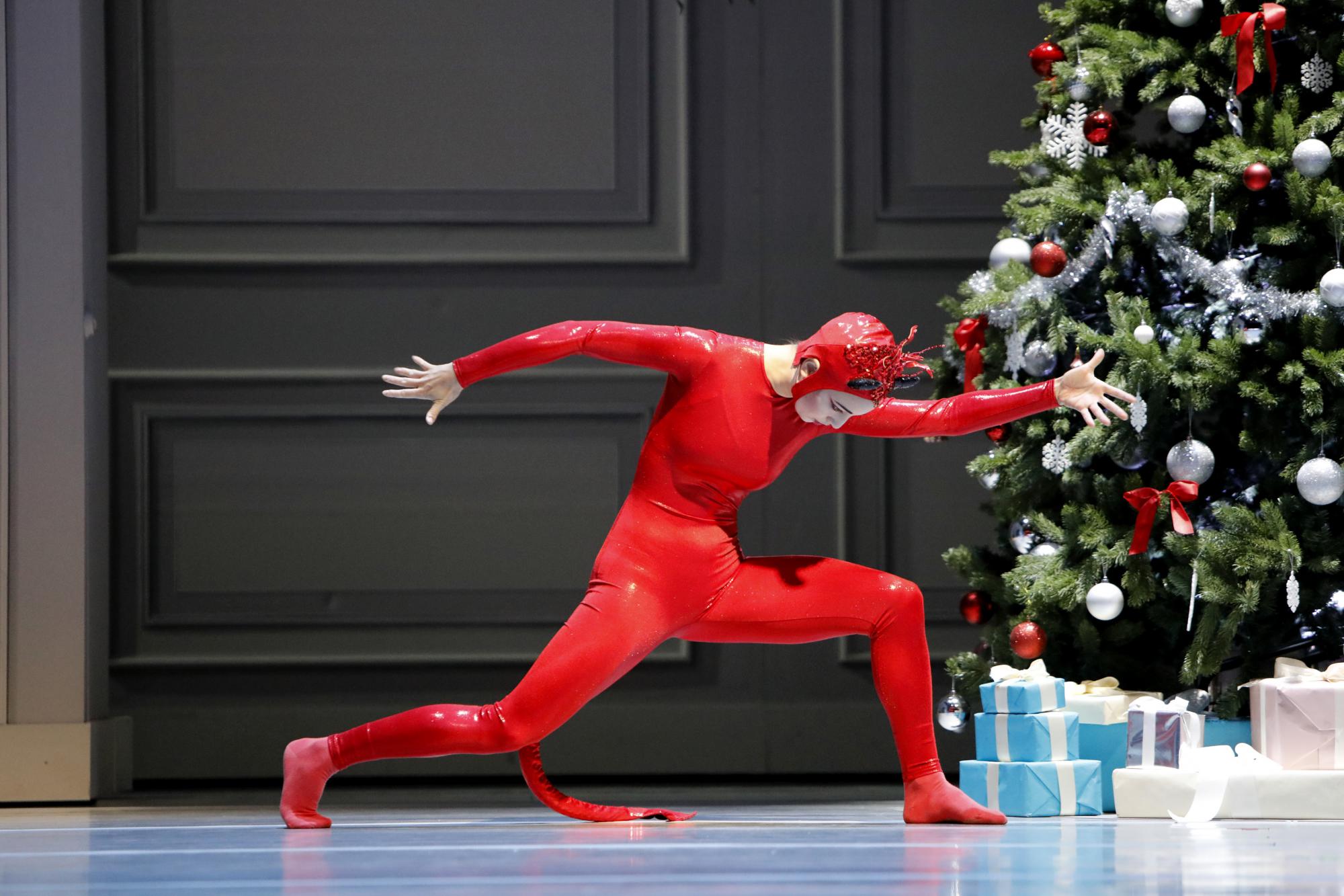 Stijn Celis &quot;Der Nussknacker&quot; am Staatstheater Saarbrücken