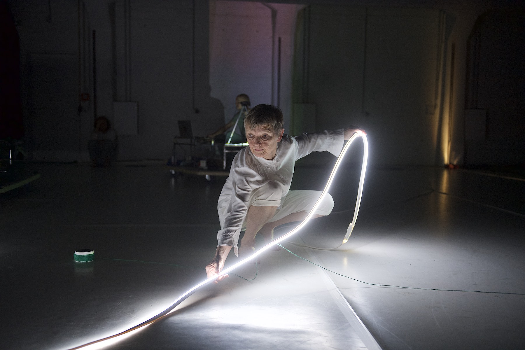 &quot;Die Architektur einer Linie&quot; von Rikki von Falke. Tanz: Rikki von Falken