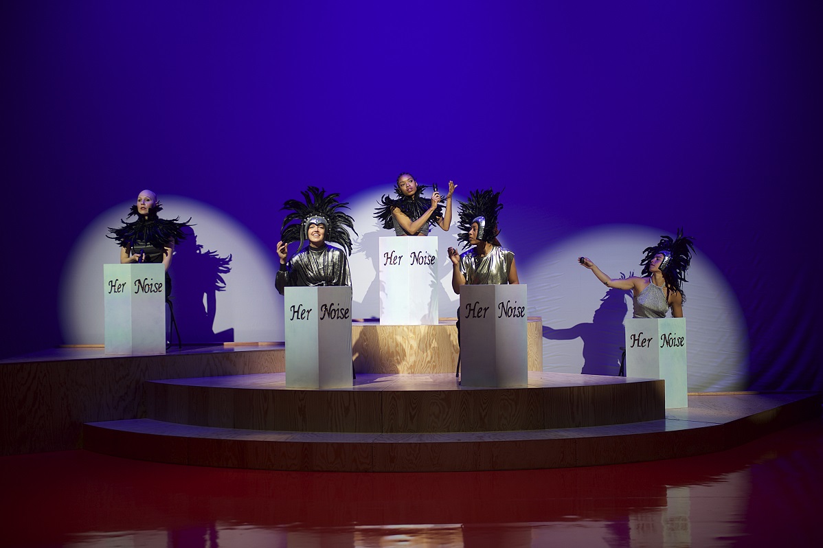 „Her Noise“ von Christoph Winkler (Company Christoph Winkler).