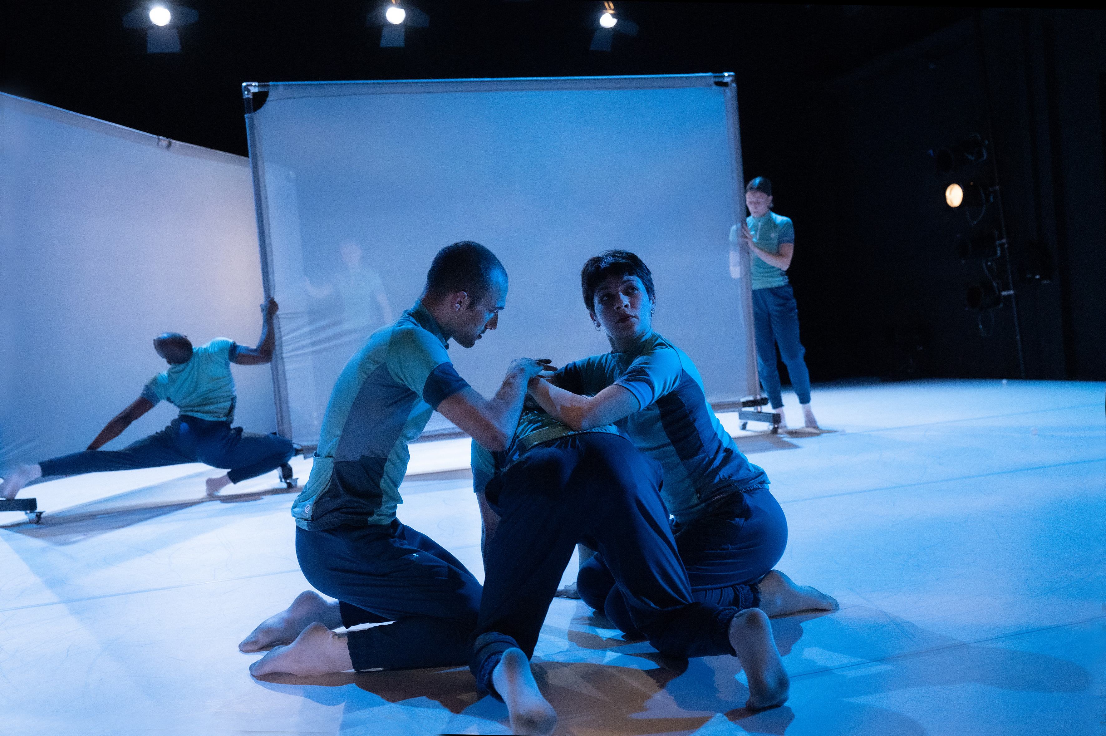 Olga Labovkina und die Companie Of Curious Nature: „Ping Pong Game“