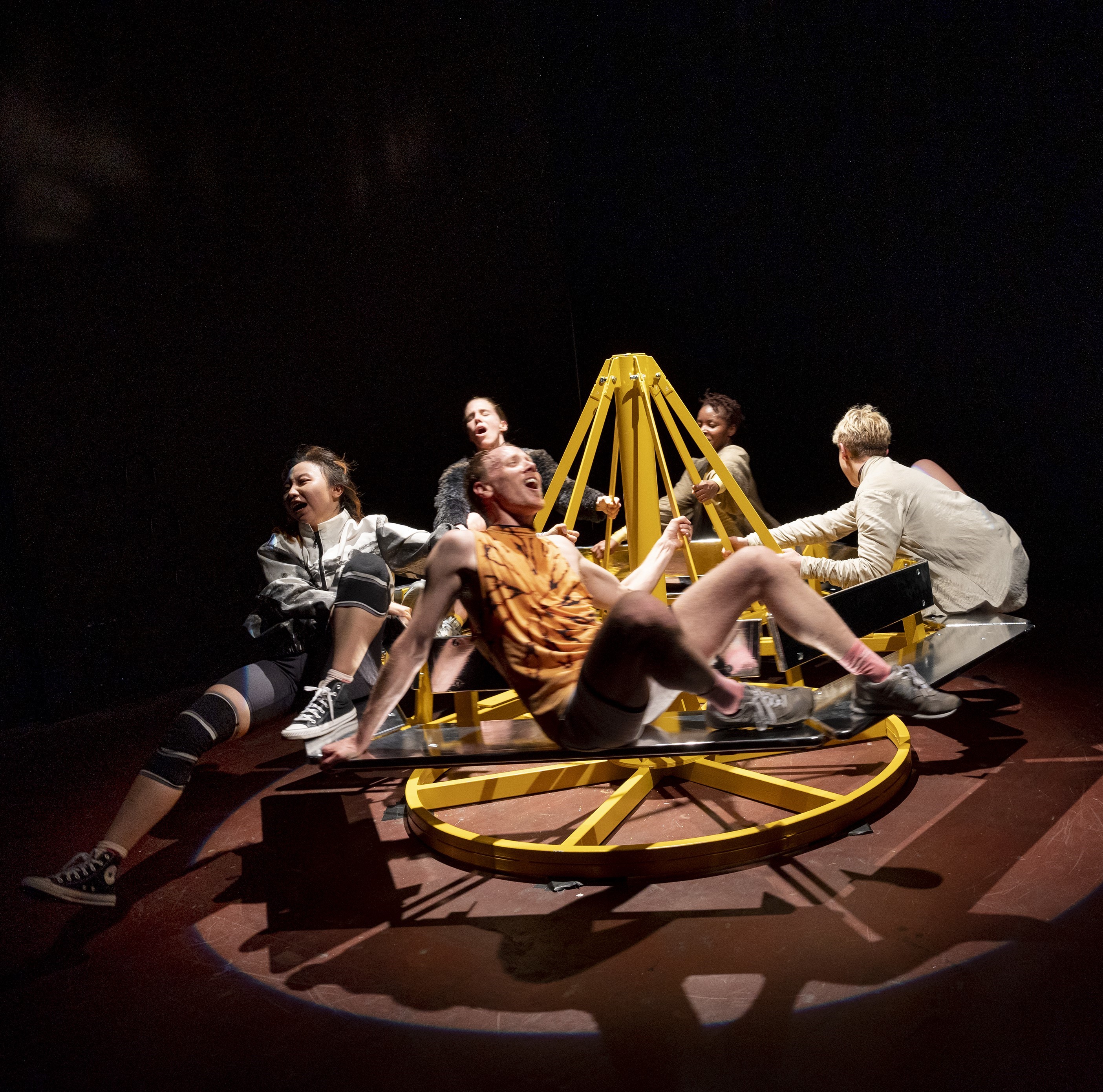 „Kreisen“ von Anna Till: Ensemble