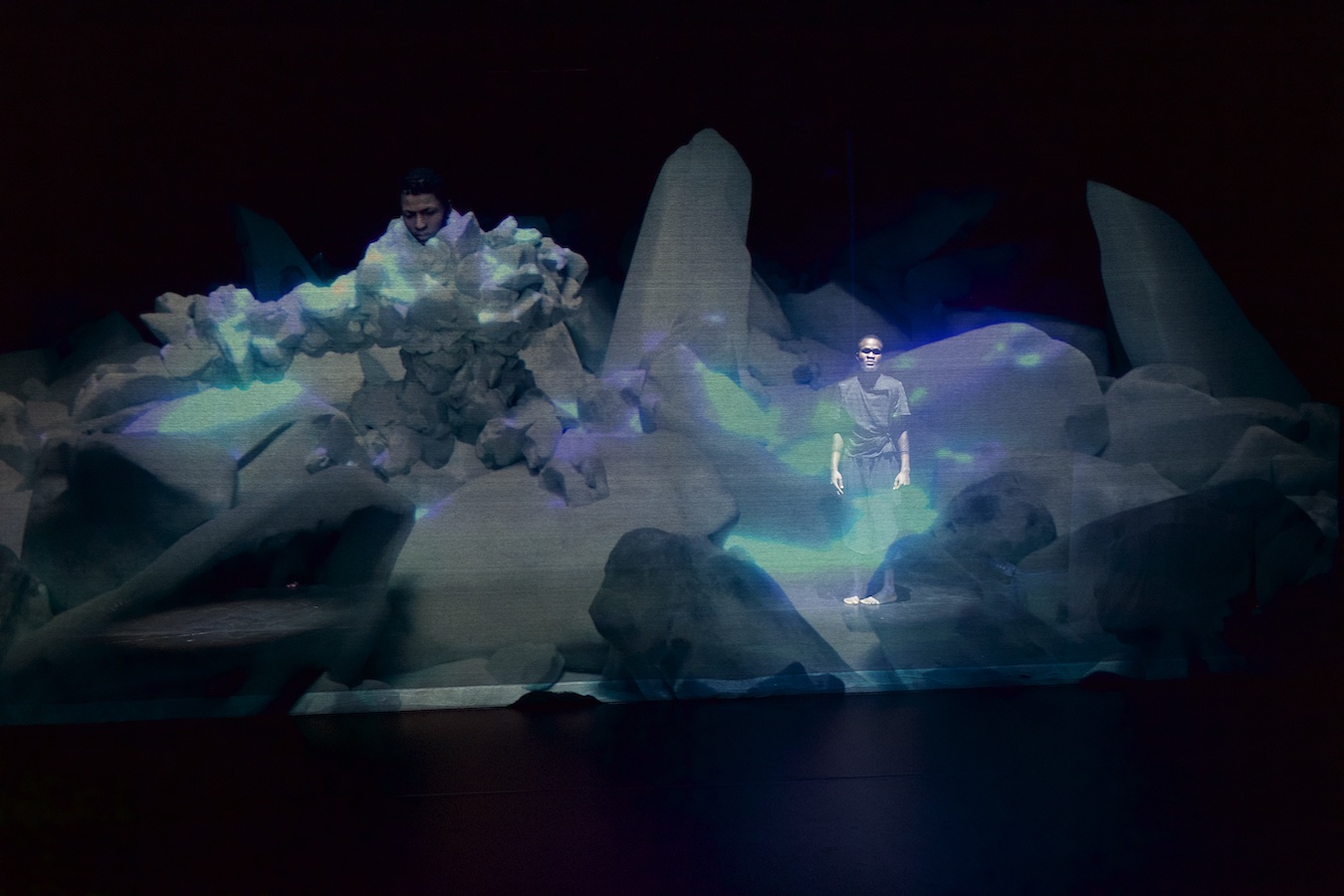 „Songs &amp; Dances about the Weather“ von Christoph Winkler. Tanz: Oluwafemi Israel Adebajo