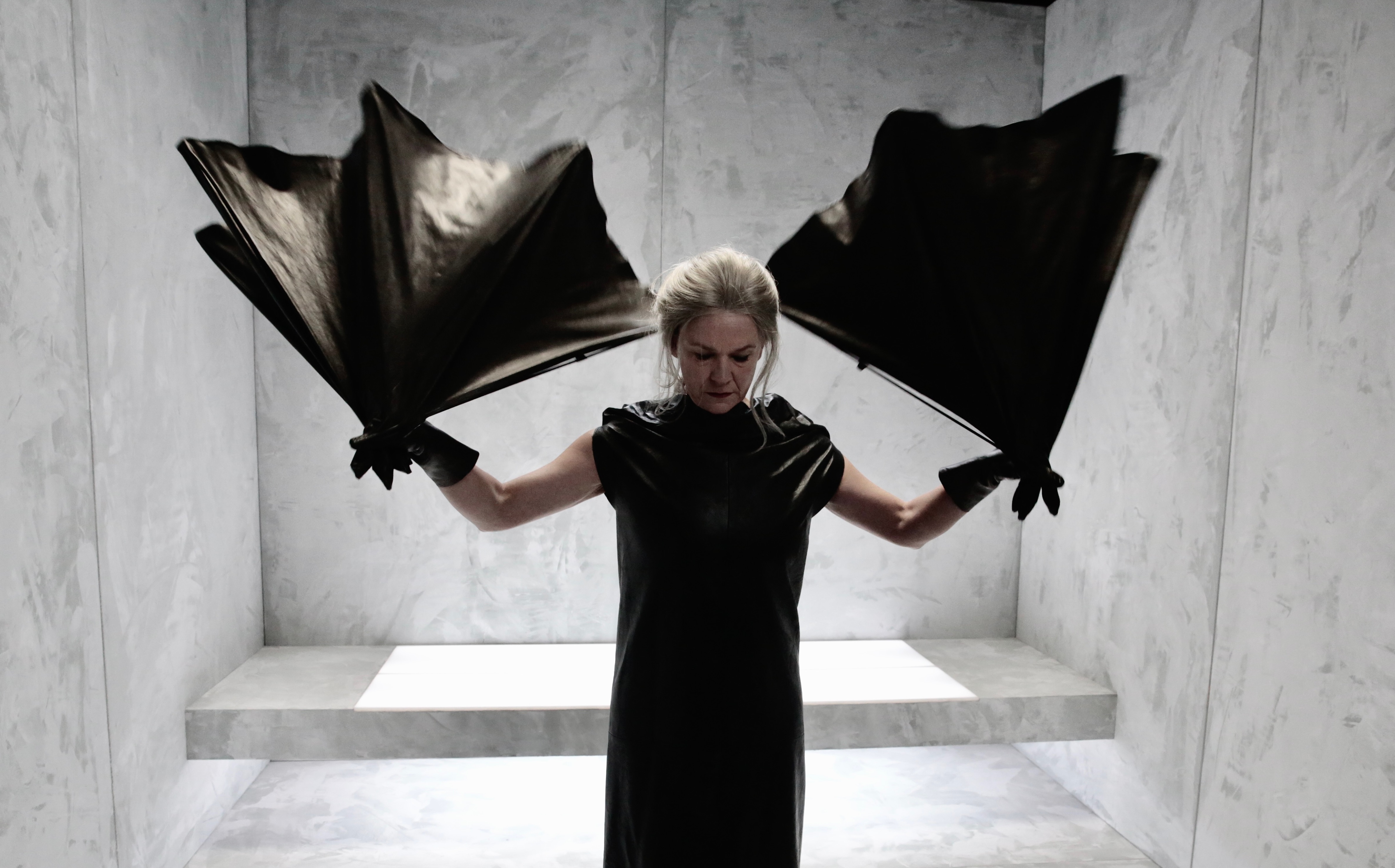 „Infamous Offspring“ von Wim Vandekeybus, Tanz: Ensemble Ultima Vez