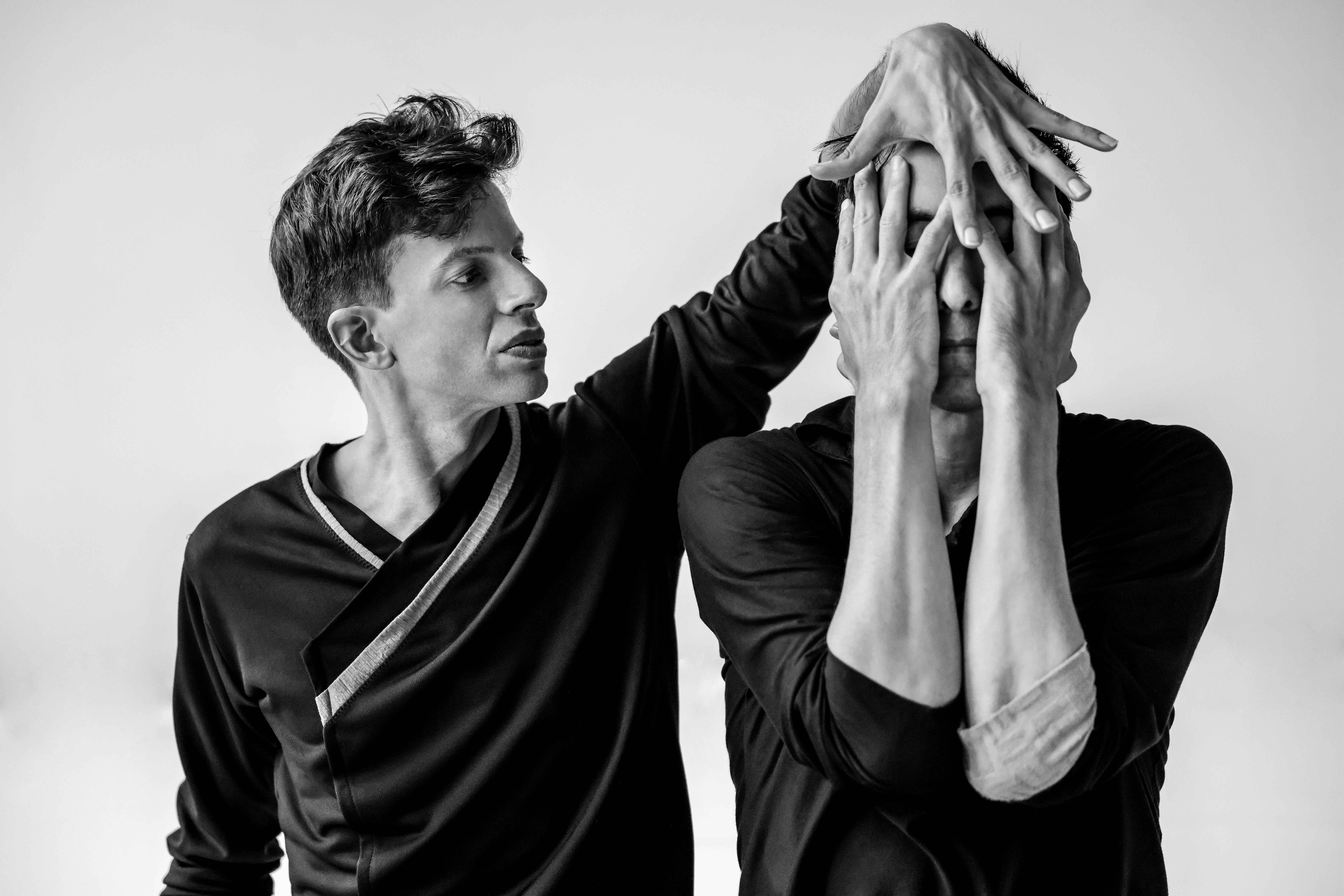 „Shift“ von Peter Chu, Tanz: Peter Chu und Roger Van der Poel