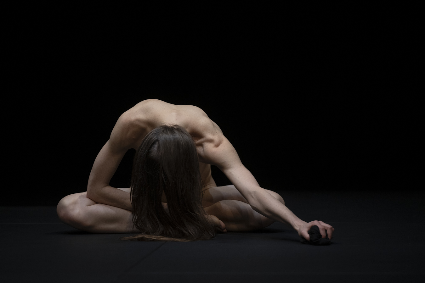 „Bodies of Light“ von Isabelle Schad, Tanz: Claudia Tomasi