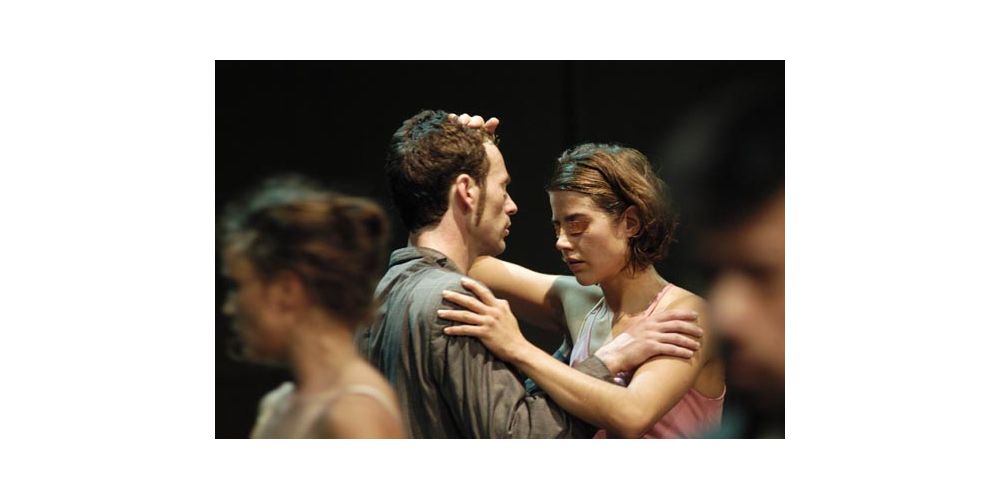 „life is perfect“ von Compagnie Toula Limnaios. Tanz: Carlos Osatinsky und Ute Pliestermann