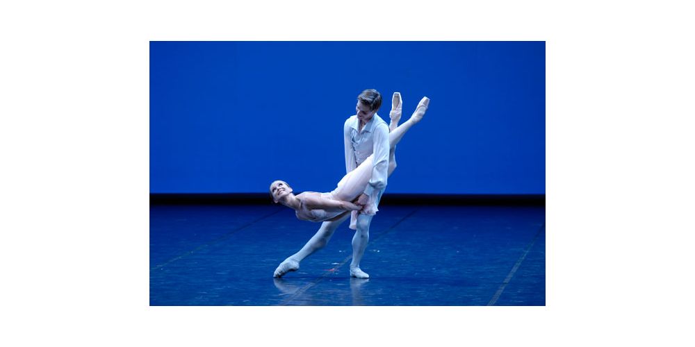„Tschaikowsky“ von George Balanchine. Tanz: Yevgenia Obraztsova, Vladimir Shklyarov.