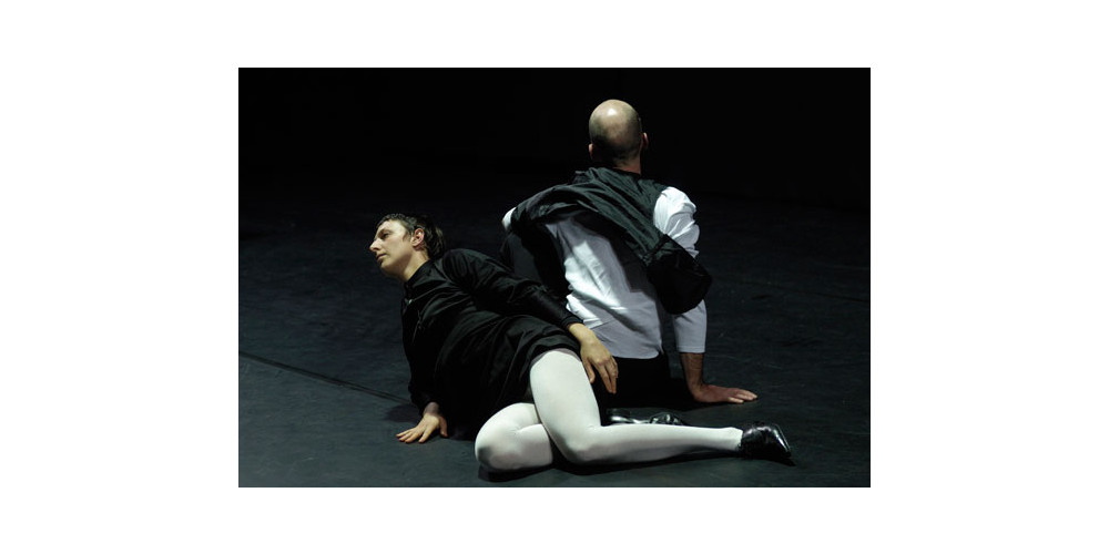 „Am Anfang war das Ende“ von Mariola Groener &amp; Günther Wilhelm