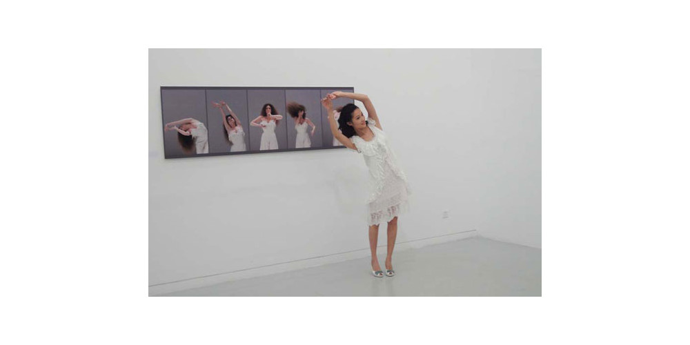 Sequenz aus &quot;Agua&quot; (mit Melanie Maurin) und chinesischem Model