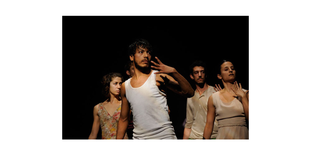 „Every single day“ von Toula Limnaios. Mit Maria de Dueñas López, Fredy Alexander Carrillo Ahuma, Antonios Vais, Amit Preisman (v.l.n.r.).