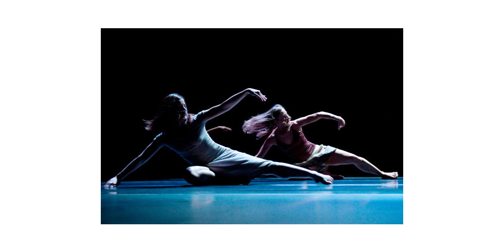 „Sideways Rain“ von ALIAS / Guilherme Botelho