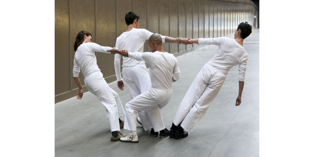 „Leaning Duets“ von Trisha Brown