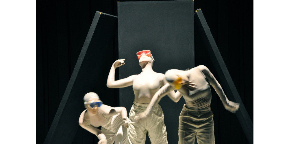 „Wo allein der Körper spricht...“ von Joe Monaghan