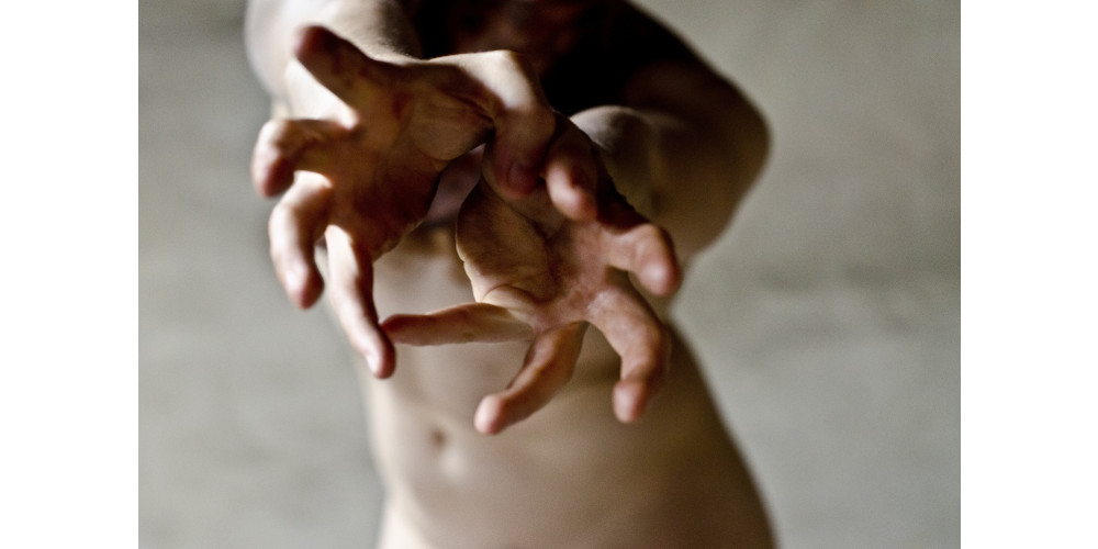 Aoife McAtamneys „Softer Swells“ bei den Tanztagen Berlin