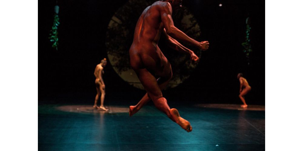 „CLEANSE“, das 2020 seine digitale Premiere im HAU Berlin feierte