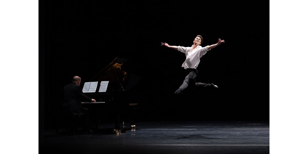 &quot;Piano Rag Music + Tango&quot; von Uwe Scholz. Tanz: Stefan Kulhawec