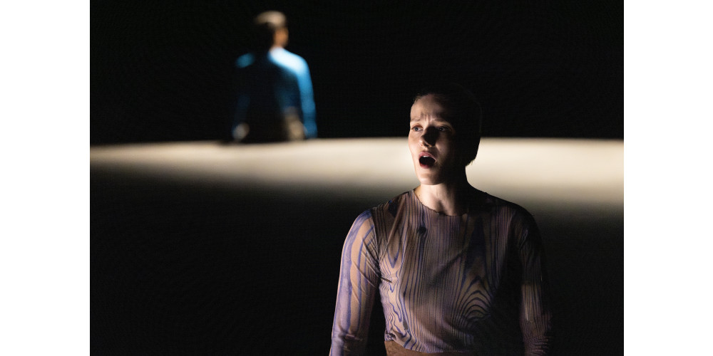 „REMACHINE“ von Jefta van Dinther im Tanzquartier Wien. Tanz: Ensemble