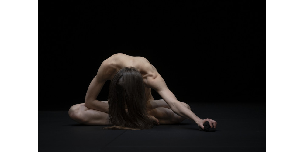 „Bodies of Light“ von Isabelle Schad, Tanz: Claudia Tomasi