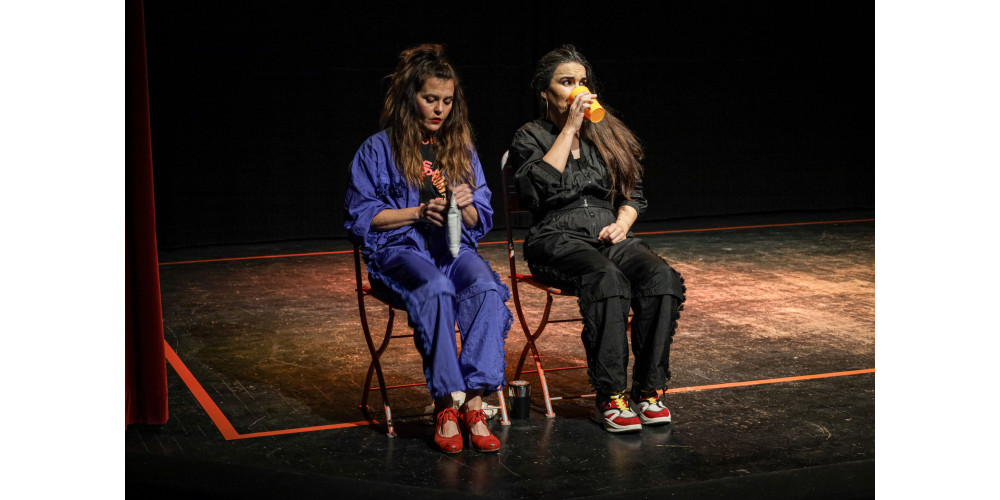 „Megastructure“ von Sarah Baltziner und Isaiah Wilson beim Festival „Tanz! Heilbronn“, Tanz: Ensemble