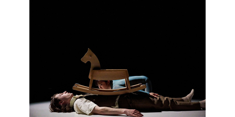 „Dance Lab 3.0“ am Theater Regensburg, Tanz: Leander Veizi, María Bayarri Pérez und Davi Lopes