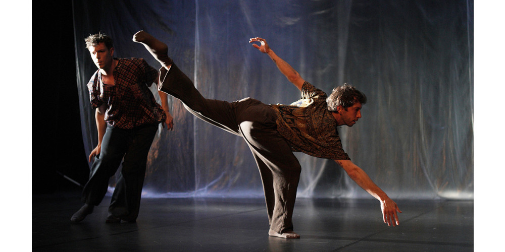 „D-Dance #2“ in der Heidelberger Hebelhalle, Tanz: Lycina Zwolínska und Hsin-I Huang