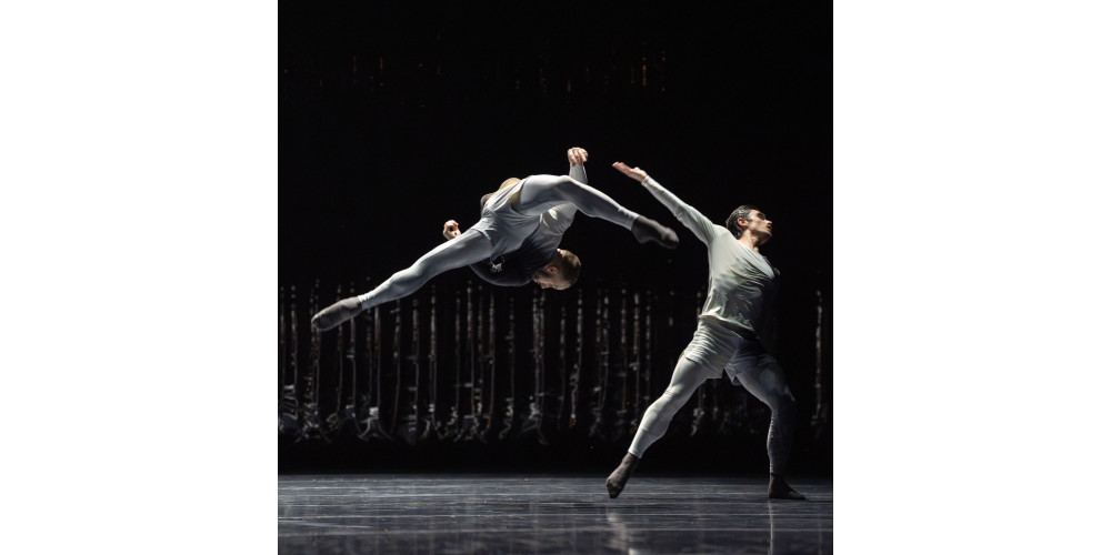 „Goldberg“ von Goyo Montero, Tanz: Edwar Nunes und Nicolás Alcázar Sánchez Jesus Vallinas