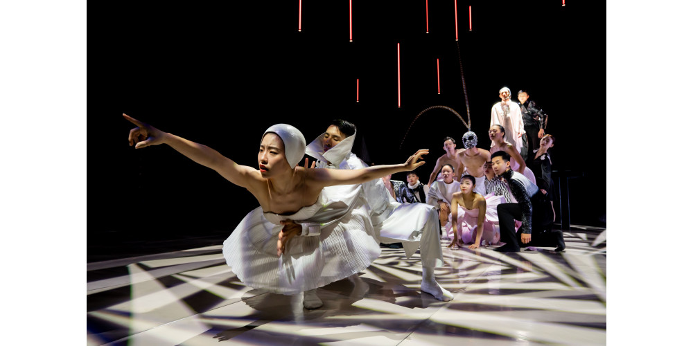 „Alice“ von Po-Cheng Tsai, Tanz: B.Dance Ensemble