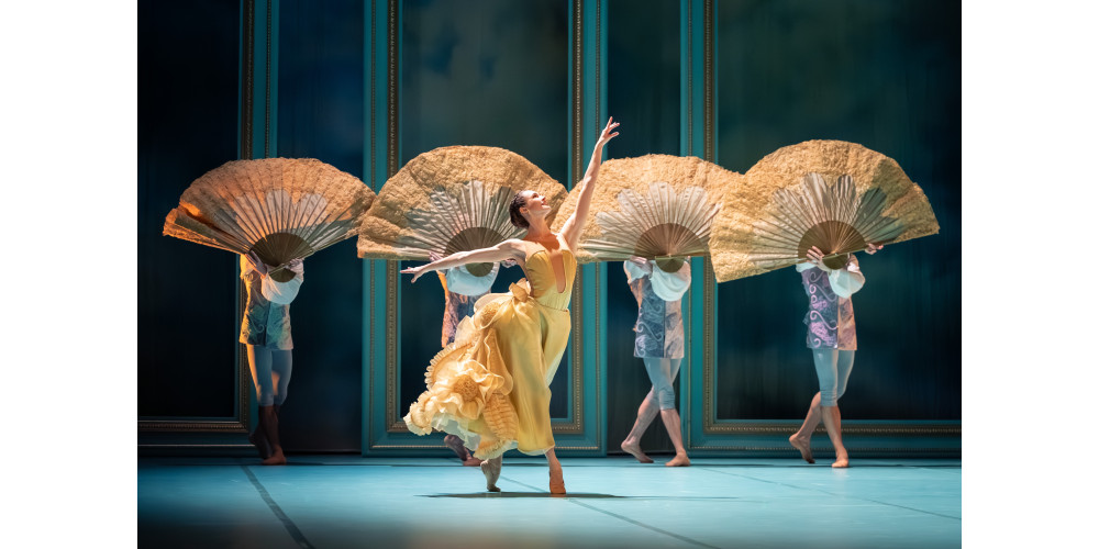 „Marie Antoinette“ von Thierry Malandain, Tanz: Elena Bottaro und Herrenensebmble