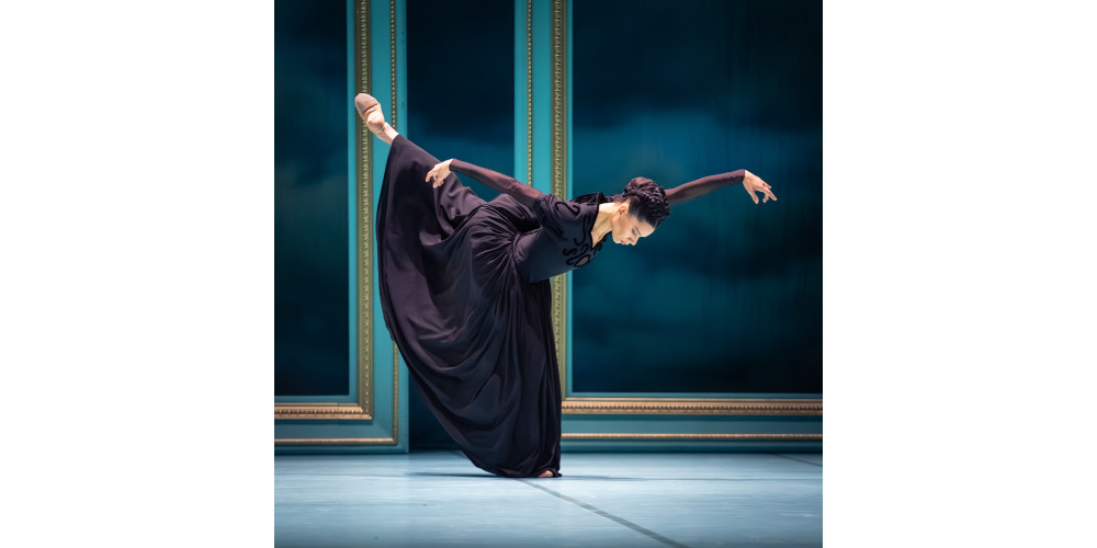 „Marie Antoinette“ von Thierry Malandain, Tanz: Elena Bottaro und Herrenensebmble