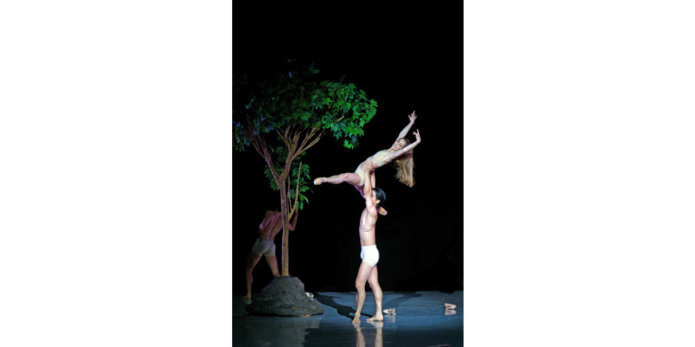 „Joy“ / „L’Amour sorcier“ von Iratxe Ansa und Igor Bacovich, Tanz: Ensemble: Ballet de l’Opéra National de Bordeaux