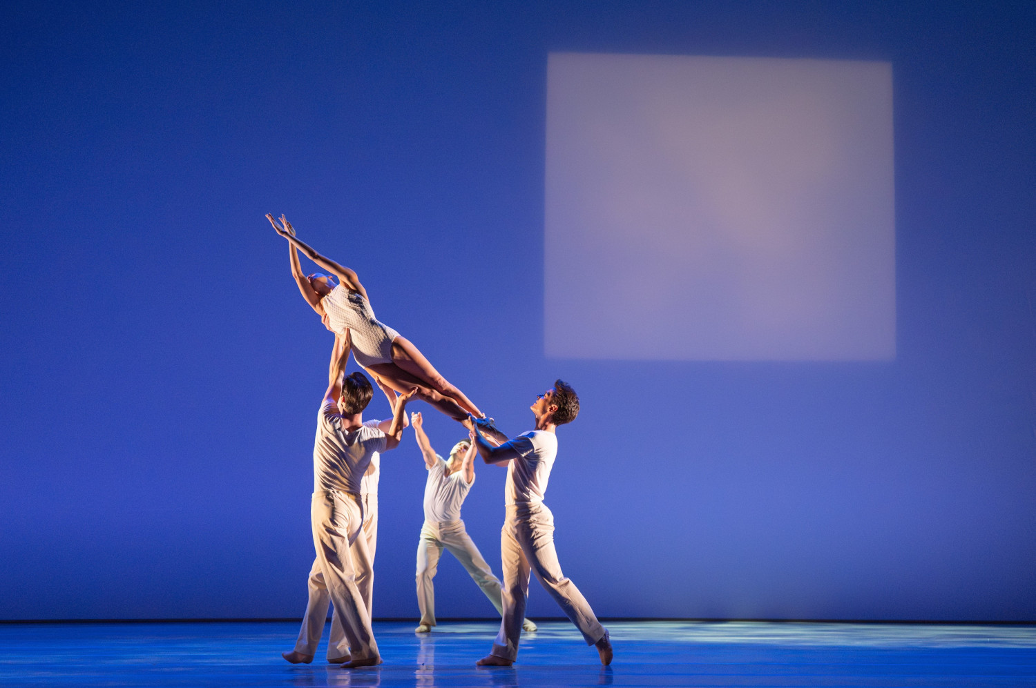 „Kaleidoskop“ an der Deutschen Oper am Rhein in Düsseldorf